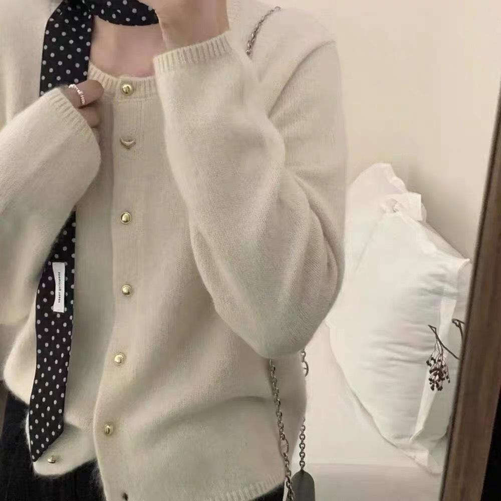 European Style Women's Pure Wool Soft Fluffy Cardigan Sweater