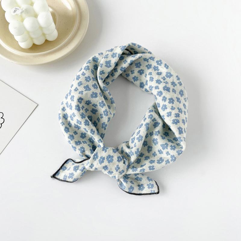 Bavlněný a lněný malý čtvercový šátek Šátek pro ženy na jaro a podzim Léto Korejský styl Foto Móda Všestranný šátek na hlavu Šátek