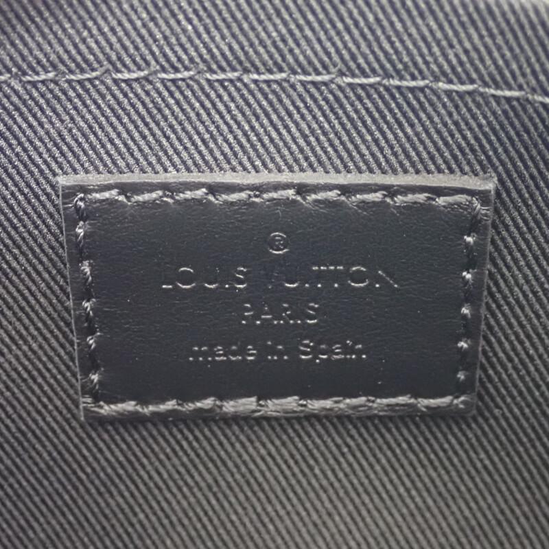 LOUIS VUITTON  M46955 Shoulder Bag black mens