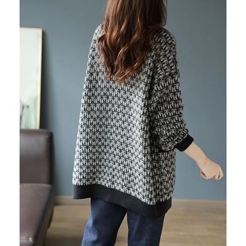 Female Autumn Korean-Style V-Neck Knit Cardigan Sweater Elegant and Sophisticated Open-Front Knit
