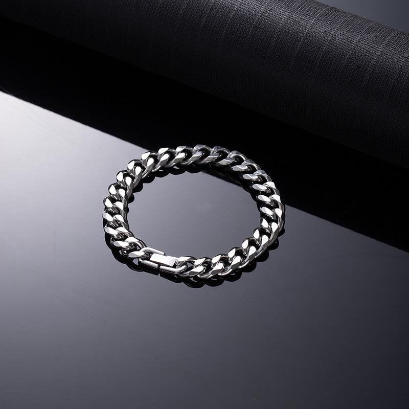Tide Cool Hip Hop Cuban Chain Does Not Fade Titanium Steel Bracelet Boys And Girls Thick Bracelet Couple Versatile Light Luxury Trendy Brand Jewelry