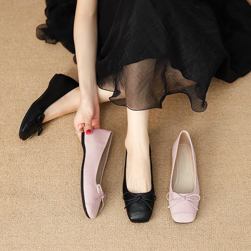 W063-1 Versatile comfortable soft sole bow round head four seasons ladyshoes tall flat Mary Jane small leather shoes women