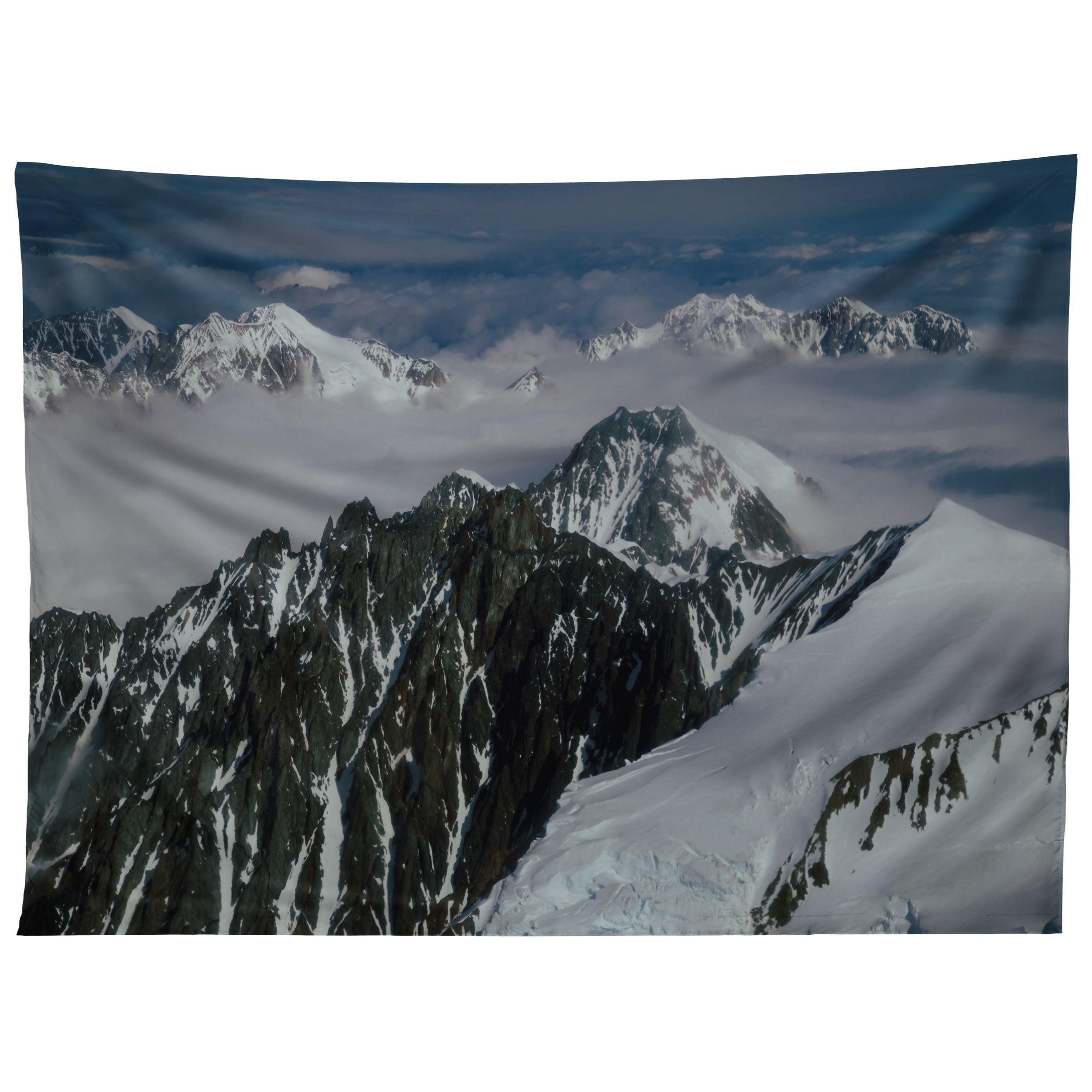 MOUNTAIN LANDSCAPE tapestry 75x100