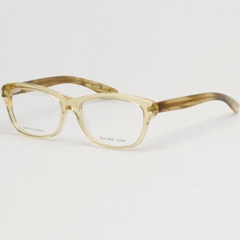 

Bottega Veneta Eyeglass Frames BV205 446 Translucent Horn-rimmed