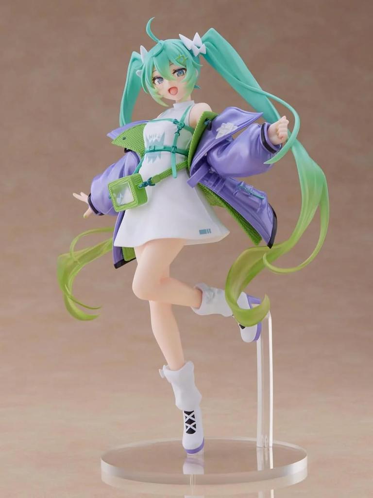 Taito Hatsune Miku Fashion Figure Sporty