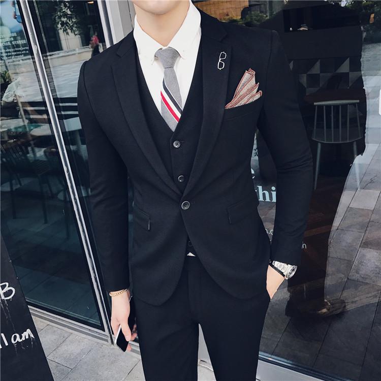 

Korean Style Slim Fit Men s Three-Piece Suit: Trendy and Professional for Hairstylists XL