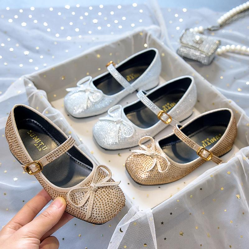2026 new little girl leather shoes with dress soft sole children's crystal shoes single shoes