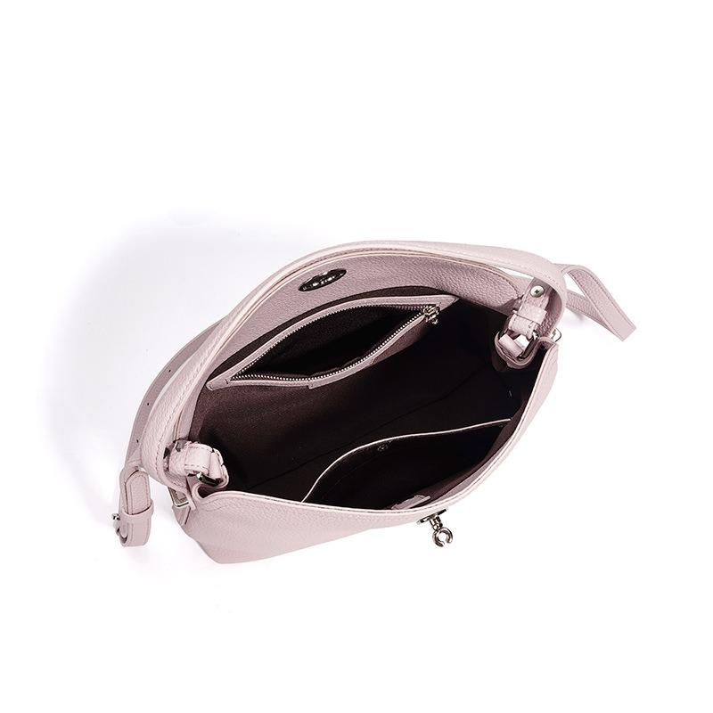 New Dumpling Bag Fashionable Women's Messenger Bag Female Office Workers Commuting Light Luxury High-end Leather Shoulder Handbag
