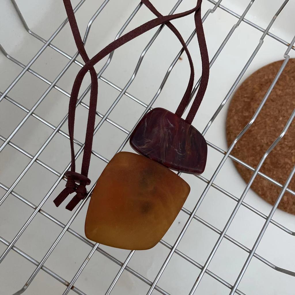 Stylish Geometric Resin & Leather Sweater Chain Necklace