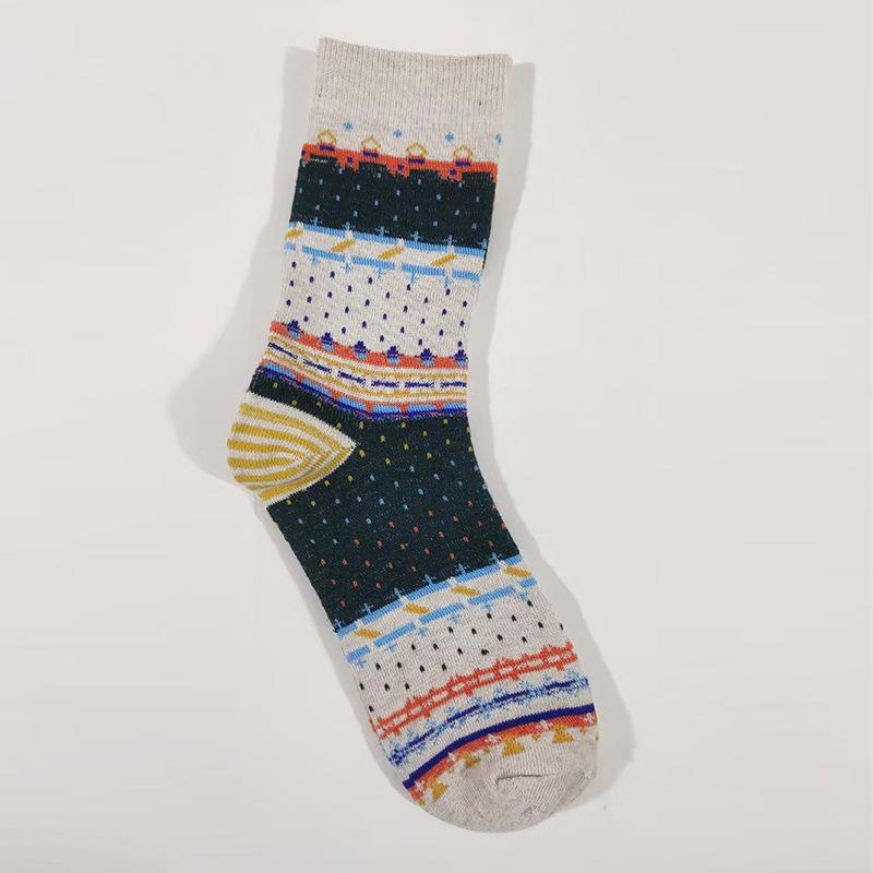 Female Spring and Autumn New Retro National Wind Drum Pile Cotton Socks