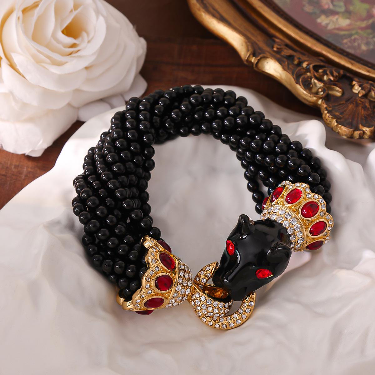 Fashionable Winding Multi-layer Artificial Pearl Rice Bead Necklace Bohemian Collarbone Chain Niche Vintage