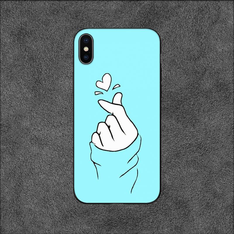 Love On the Finger Kpop Heart Phone Case For iPhone 11 12 Mini 13 14 Pro XS Max X 8 7 6s Plus SE XR Shell