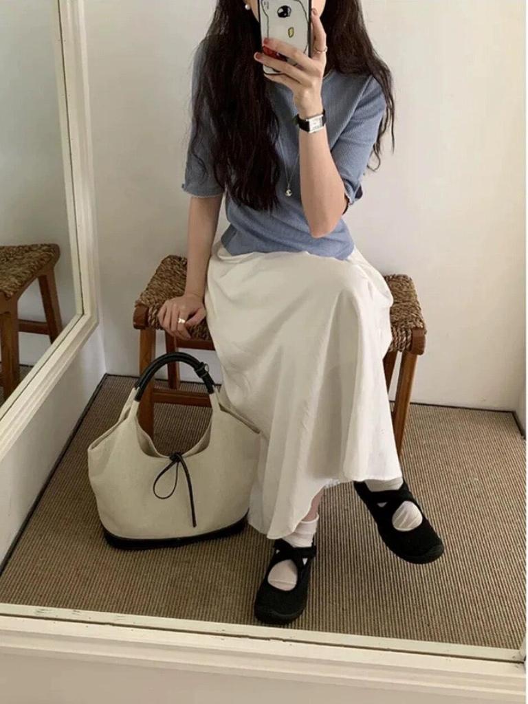 Korean Chic Canvas Tote Bag: 2025 New Fashionable Versatile Shoulder Handbag for Women