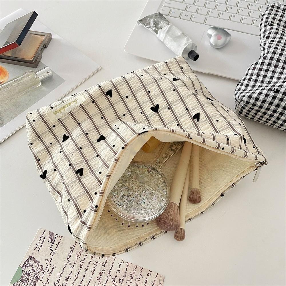Plaid Striped Fashion Cosmetic Bag Portable Travel Toiletry Bag Women Large Capacity Zipper Make Up Organizer Makeup Storage Bag