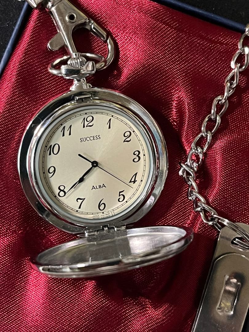 

[Б/У] Полностью функциональные винтажные карманные часы SEIKO ALBA Success