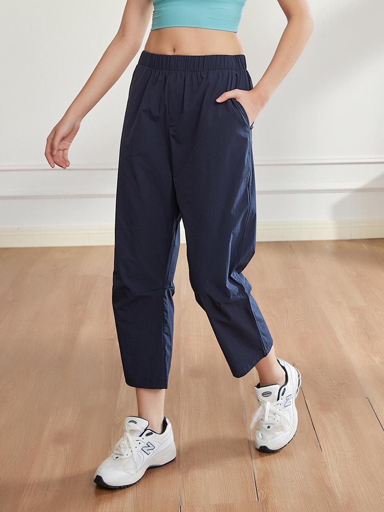 Plus Size Women's Slimming Quick-Dry Harem Pants - Lightweight, Loose, and Cropped for Summer Comfort