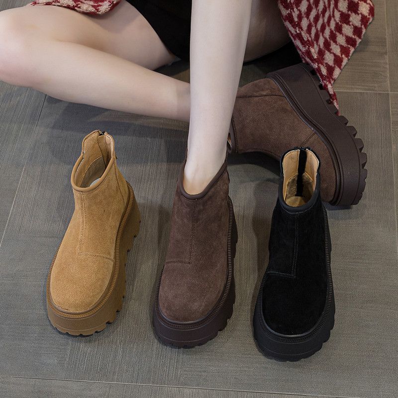 Thick-soled Martin boots women's 2025 new British style autumn and winter velvet small man heightening European popular muffin short boots