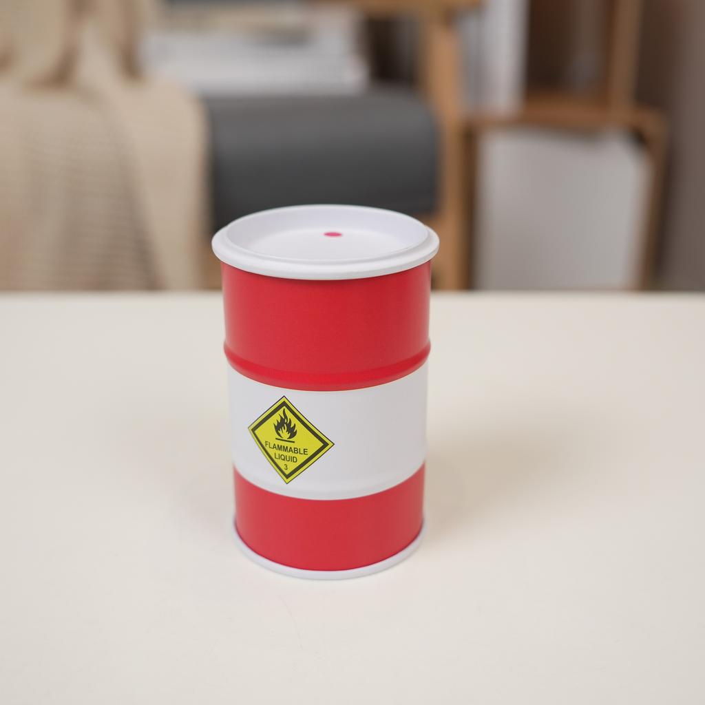Chemistry Oil Drum Model Iron Mini Oil Drum Model War Games Scene Model Storage Box Desktop Decoration Car Model for Boys Gifts