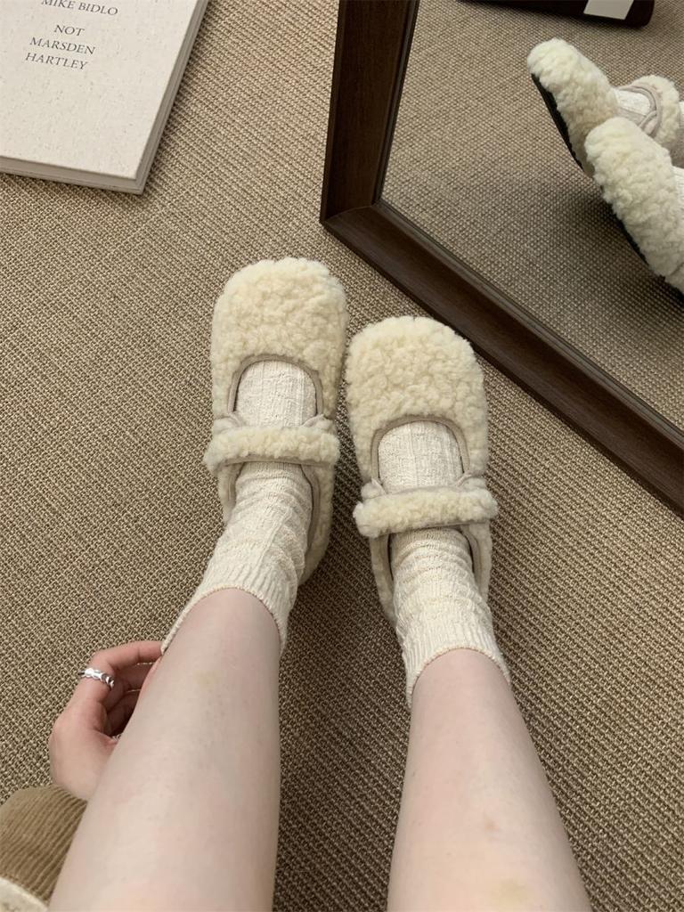 Mao Mao shoes women wear new Korean version fairy wind velvet warm cotton shoes flat Mary Jane foreign style Doudou shoes in winter