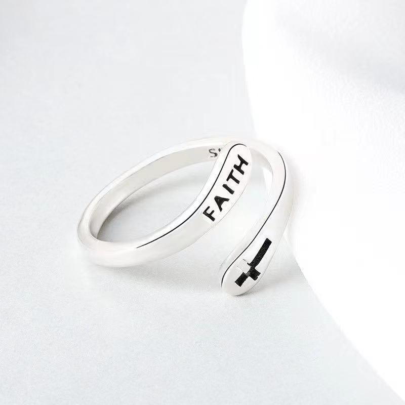 

Hong Kong Style Women s Hip-Hop Cross Letter Ring - Trendy Niche Design срібний