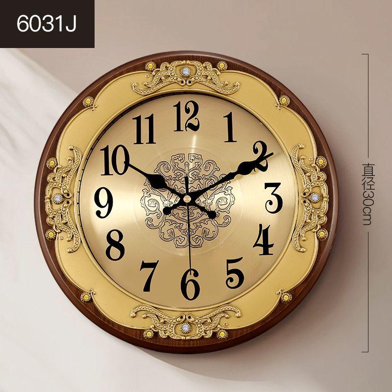 Solid Wood Light Luxury Retro Wall Clock, Living Room, Home, Fashionable Wall-mounted Decoration, Silent Clock, Diameter 32