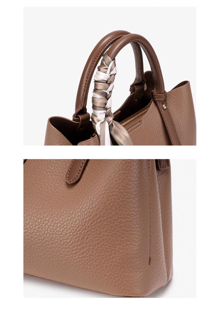 Mother's Day Caramel Large Capacity High-End Mom Handbag 2026