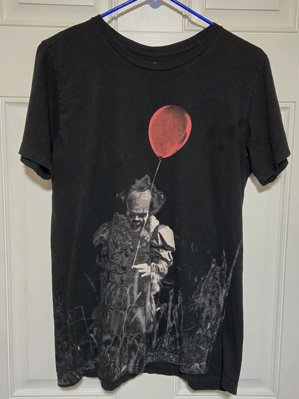 Pennywise IT Shirt Mens Size MEDIUM Stephen King Black Horror Large Print Unisex T-Shirt L