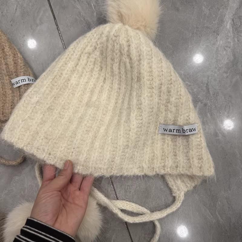 Autumn and Winter Ear Protectors, Warm and Thin Age-reducing Wool Hat, Women's Rear Split Fork Hairball Loose Knitted Hat, Lei Feng Hat Tide