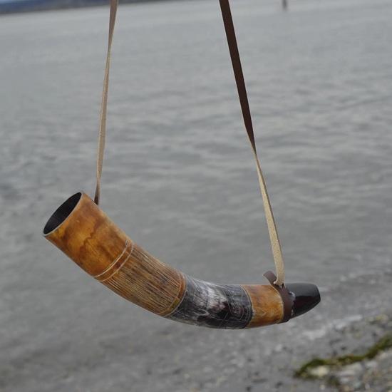 

Рог викинга, свисток, ручная резьба по бычьему рогу, скандинавский языческий средневековый подарок