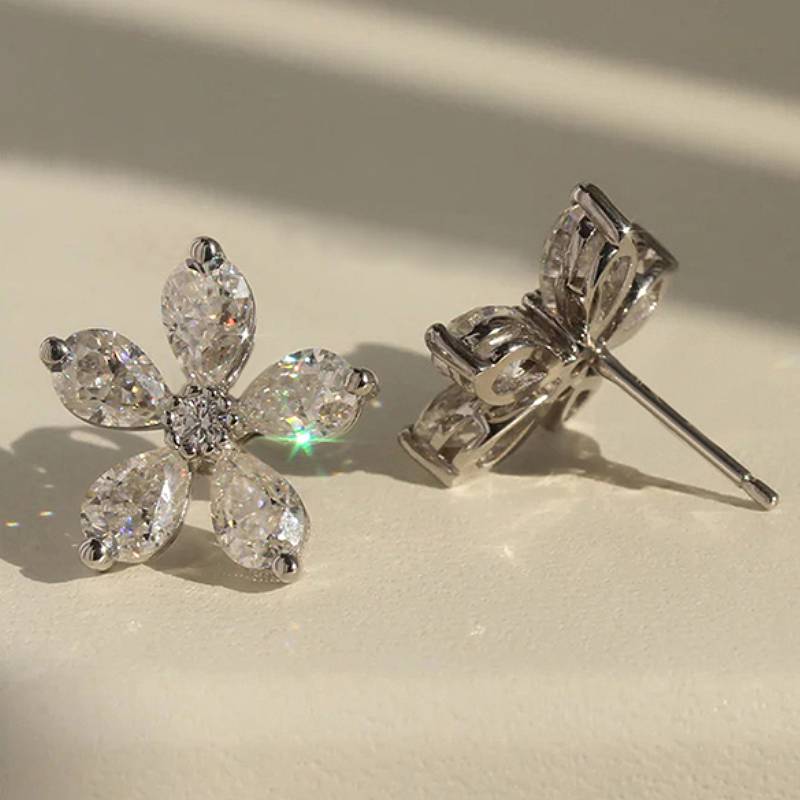 Huitan Cute Flower Shaped Women Stud Earrings Aesthetic Accessories with Bright CZ Wedding Daily Fashion Engagement Chic Zircon