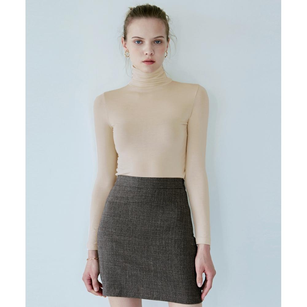 

NICKNICOLE Тонкий топ-водолазкаКремовый