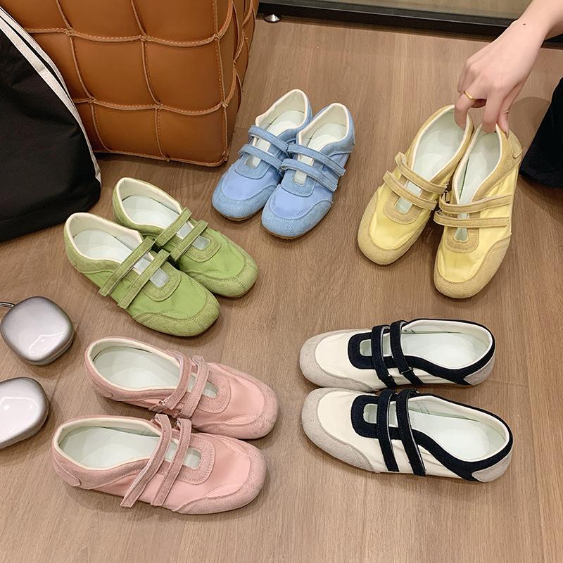 Fashion Women's Lightweight and comfortable high-quality Casual Sports Shoes New Style Autumn Popular Slimming Versatile Comfortabl