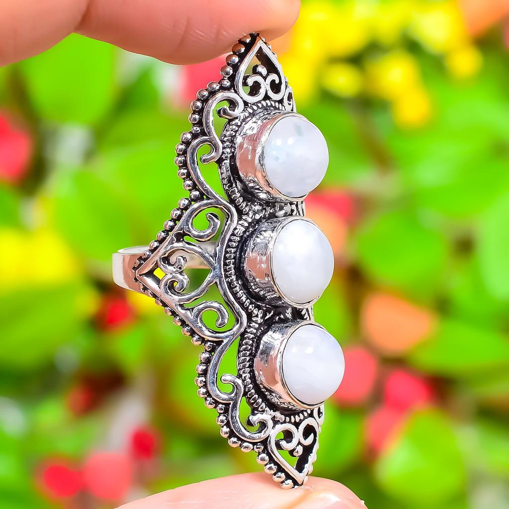 Natural Rainbow Moonstone Gemstone 925 Sterling Silver Ring Size 9.5 F3V52