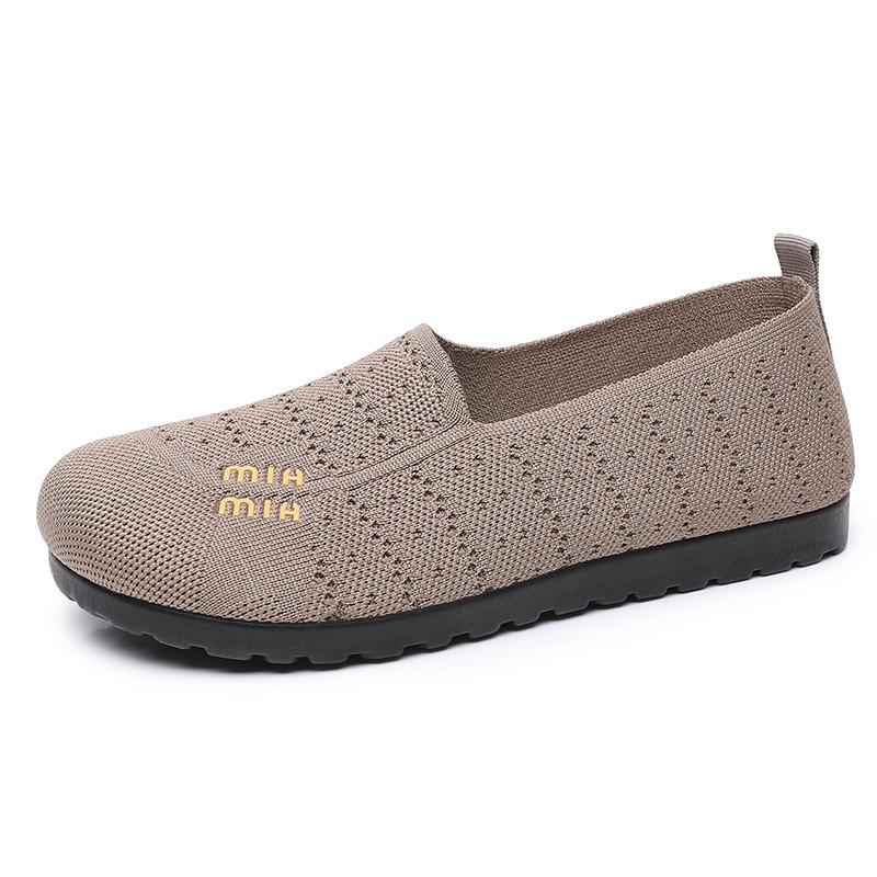 Shoes women's summer new fashion and leisure one-pedal mother shoes breathable, light and comfortable soft-soled single shoes women