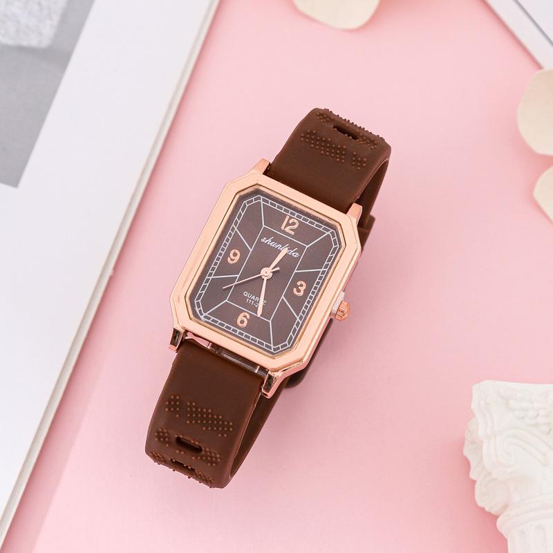 Fashion Versatile Ladies Watch Rectangle Casual Silicone Strap Quartz Watch Schoolgirl Watch