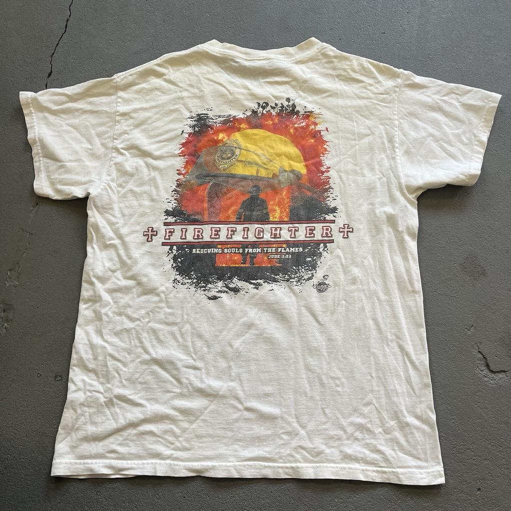 Vintage Firefighter Graphic T Shirt Rescue Fire Department Tee Size Medium Unisex T-Shirt
