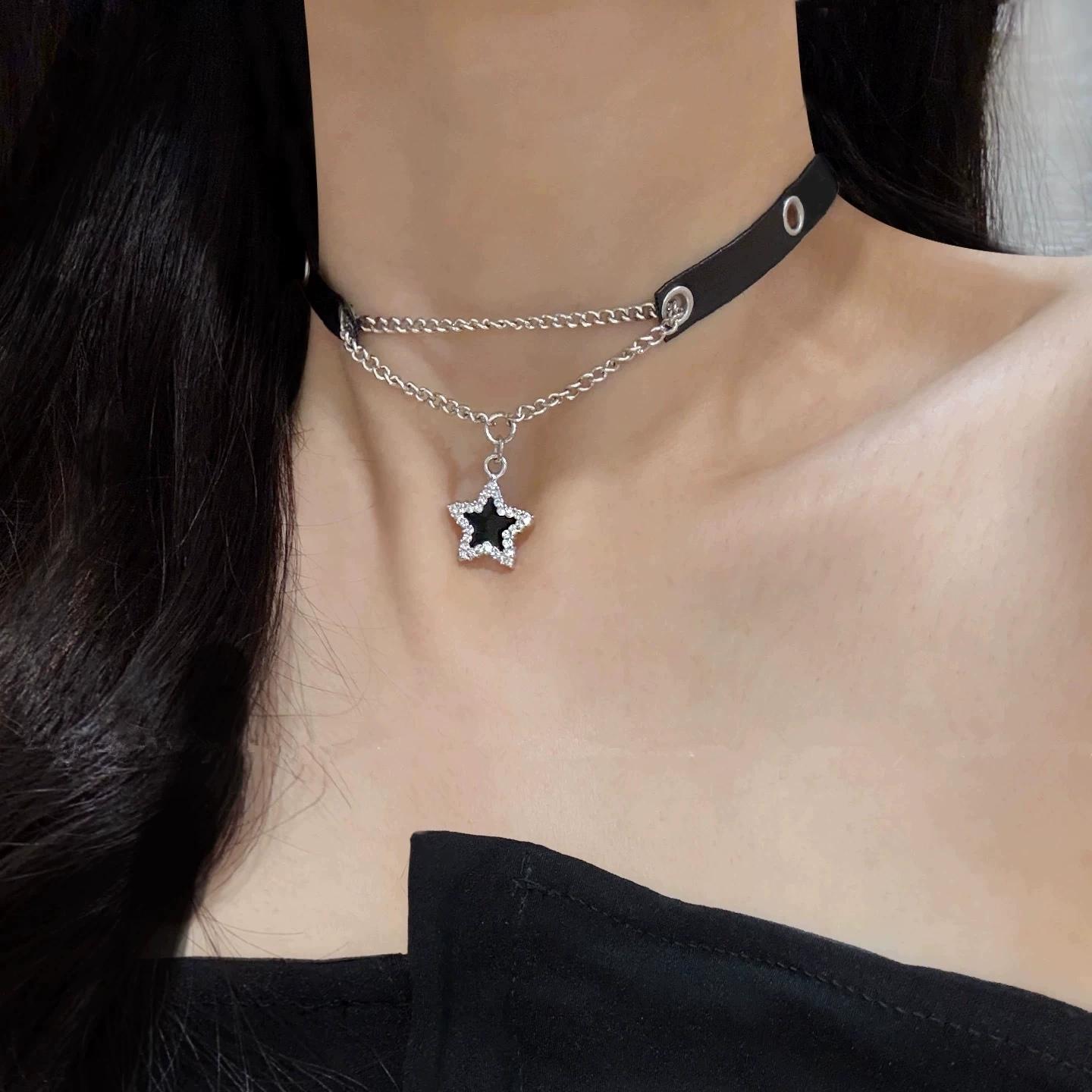 Y2K Star Sun Pendant Brown Plush Leopard Chokers Leather Chain Necklace Women Men Advanced Sense Accessories Aesthetic Jewelry