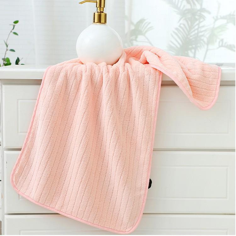 

Thickened Coral Fleece Towel with Drawstring, Fine Knit Edge, Solid Color, Polyester-Nylon Blend 35*75 cm розовый