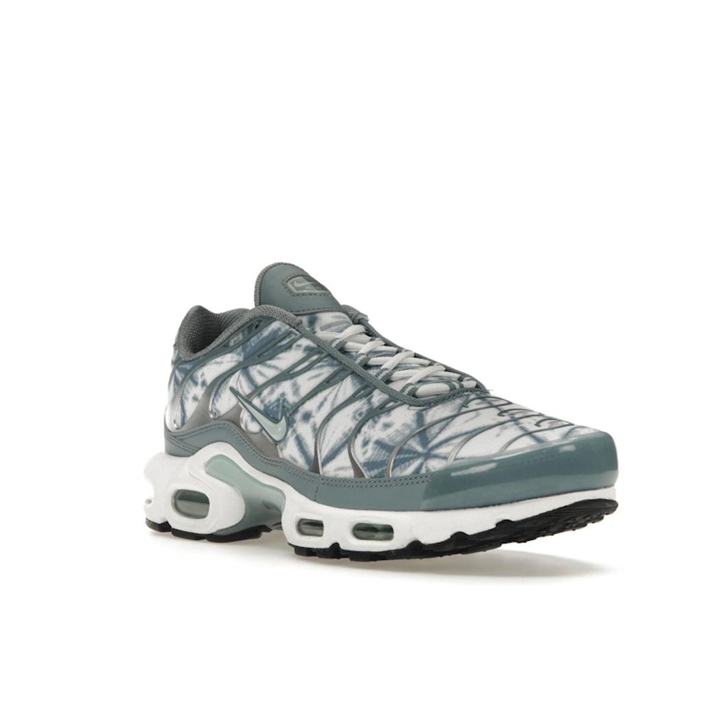 Nike Air Max Plus Palm Pack - Waterway Men Sneakers Silver Fiberglass White FV0394-300