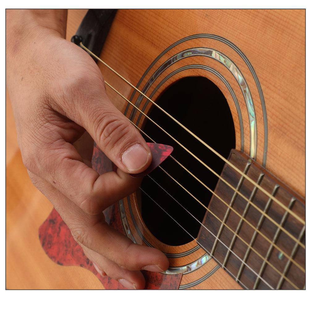 Guitar Accessories Kit: Strings, Capo, Plectrum & 3-in-1 String Change Tool
