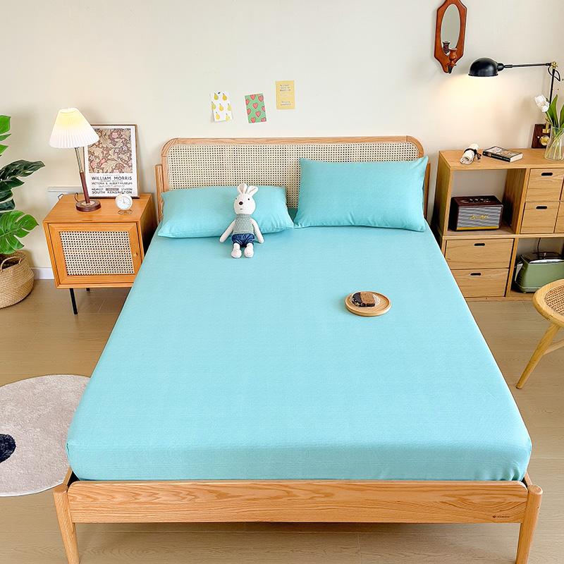 

Colorful Love Cotton Fitted Sheet Set with 2 Pillowcases, Cartoon Cherry Pattern Warm Thickening Bed Cover, Letter Print Bedding 150X200cmX25cm 3pcs