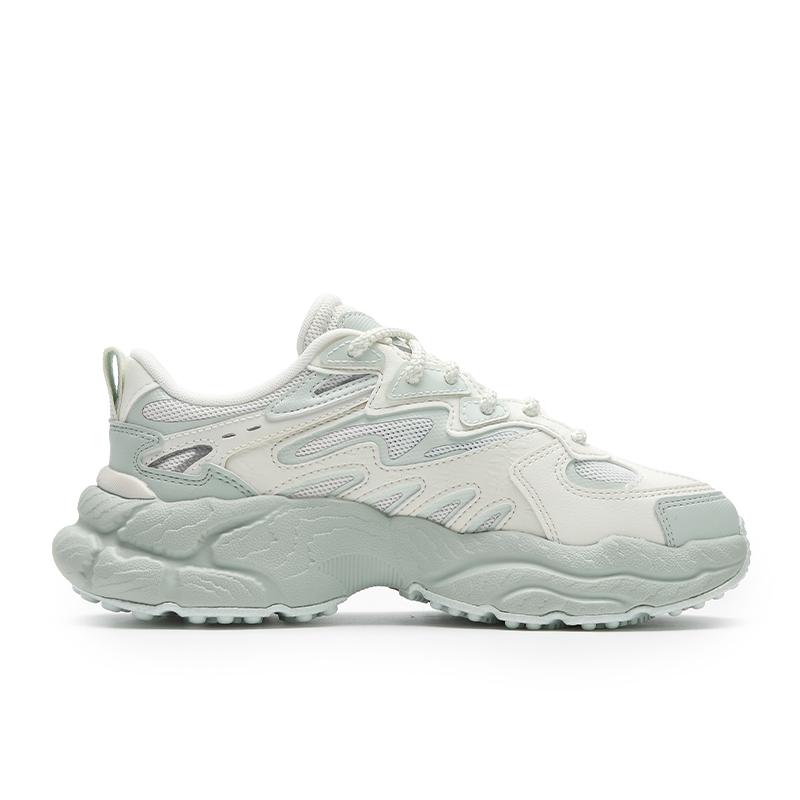 Fila FERN Abrasion Resistant, Breathable, Lightweight Low Top Chunky Sneakers Women's Milk White/Milk Green F12W622118FGM