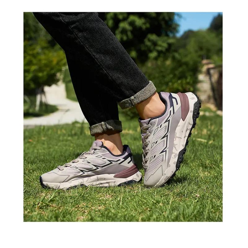 Autumn Sports Shoes for Men Lightweight and Breathable Outdoor Hiking Casual Shoes Anti Slip Wear-resistant
