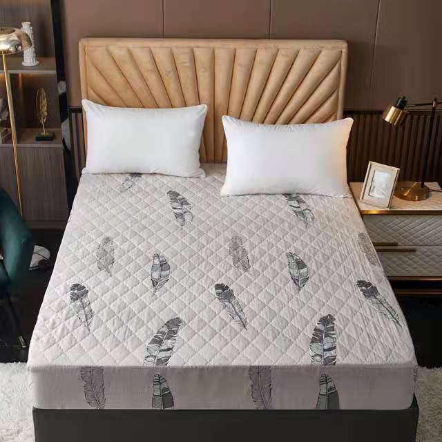 

Purple Waterproof Mattress Cover Anti-skid Dustproof Bed Cover Home Bedroom Smooth Mattress Pad Full-cover Matress for Bed 1.5x2.0M