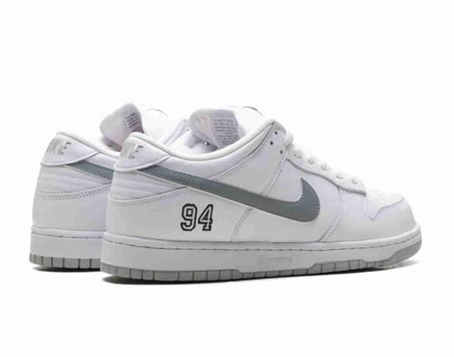 Supreme X Nike Dunk Low SB Pro OG QS White HQ8487-100
