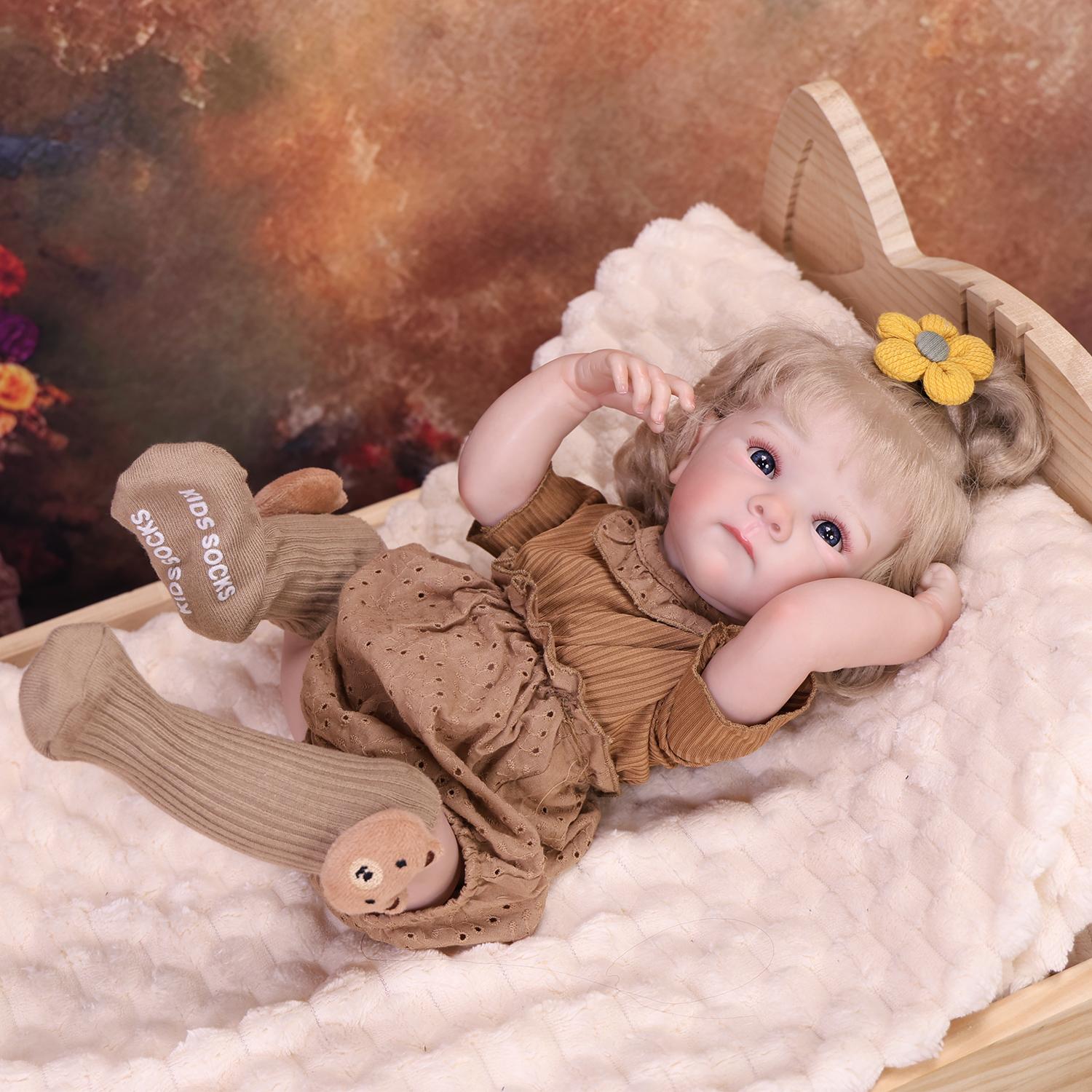 

KEIUMI 18 Inch Reborn Baby Doll Full Silicone Vinyl Realistic Skin Like Newborn Girl Toy Children Birthday Gift 18 inch about 48cm