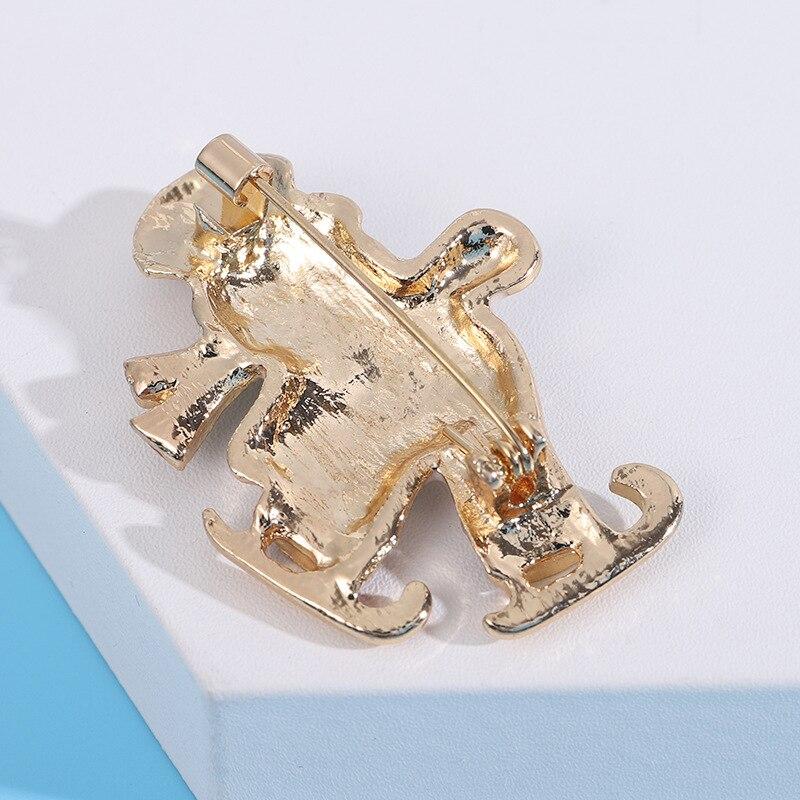 Blucome Cartoon Oil Dripping White Skating Snowman Brooch Girl Scarf Christmas Cute Accessory Pin