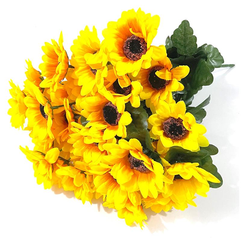 Artificial Flower Small Sunflower Ornament Mini Ornament Fence Flower Living Room Dining Table Picnic Decoration Sunflower Fake Flower