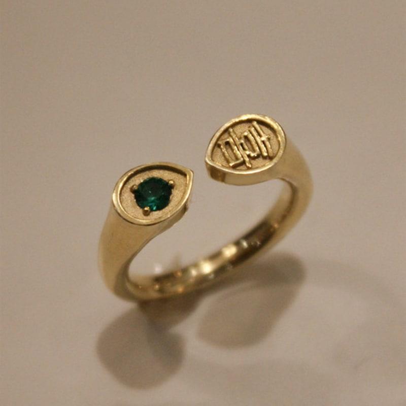 

Atelier Darin WADANG1405 In Gold (925 silver + yellow gold plating)