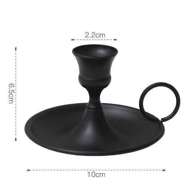 Minimalistyczny Metalowy Świecznik na Wesela i Romantyczne Kolacje